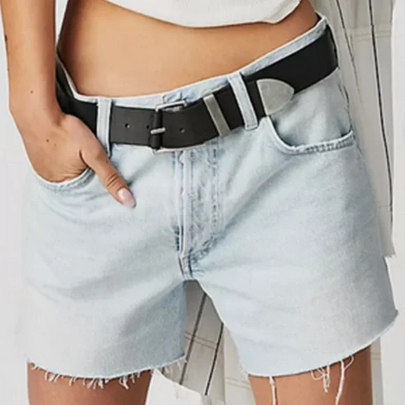 Free People NWOT We The Free Ivy Mid Rise Short Size 27 Light Blue - Picture 13 of 13